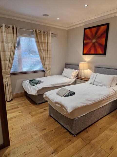 Mullingar Town Apartment 2 Bedrooms מראה חיצוני תמונה